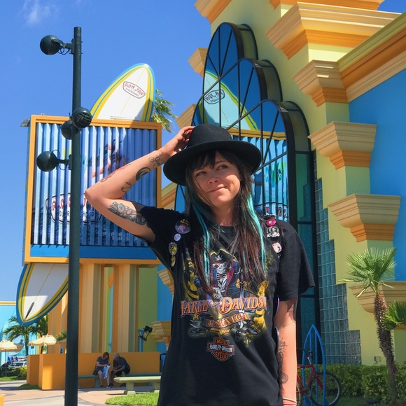 Meet your Posher, Tina - Picture 4 of 8